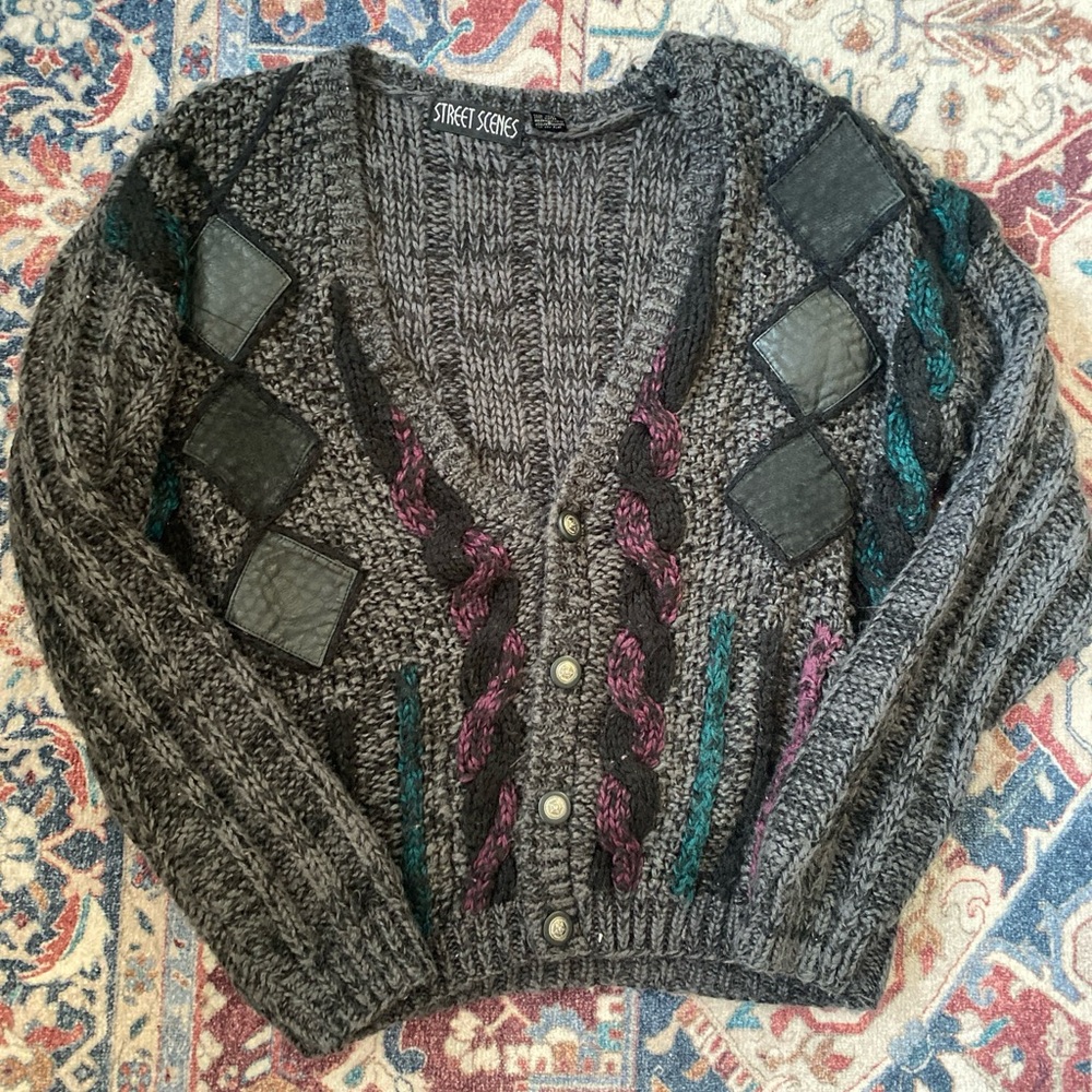 Vintage Gray and Purple Men’s Street Scenes Sweater